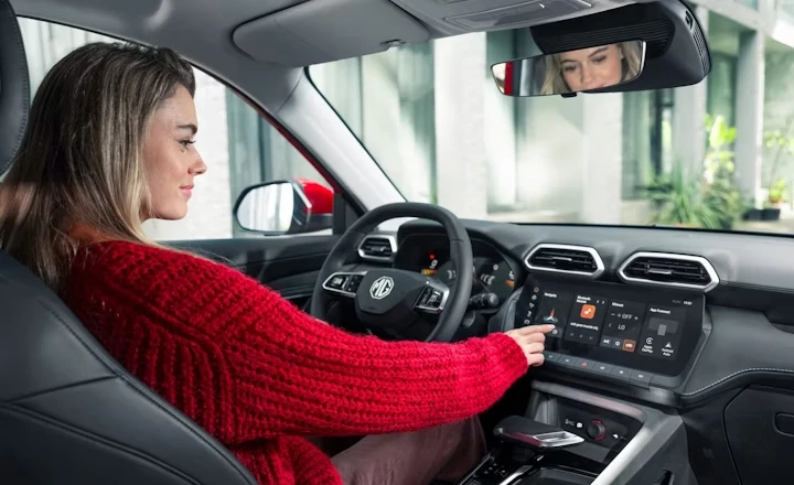 MG ZS Hybrid+ iç mekân